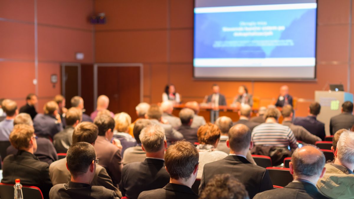 Conférences et panels